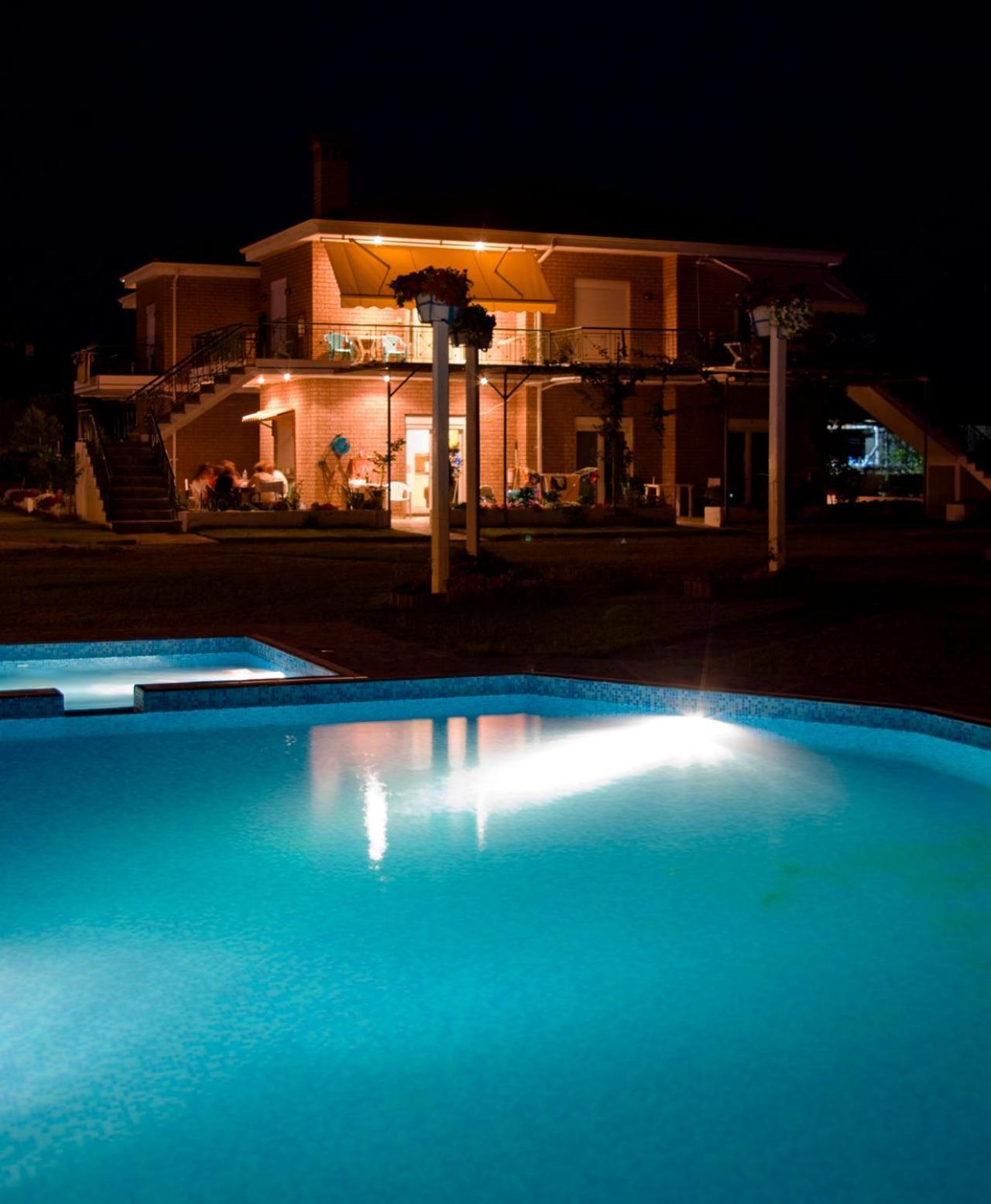 Kiki'S Place Nikiti  Zewnętrze zdjęcie