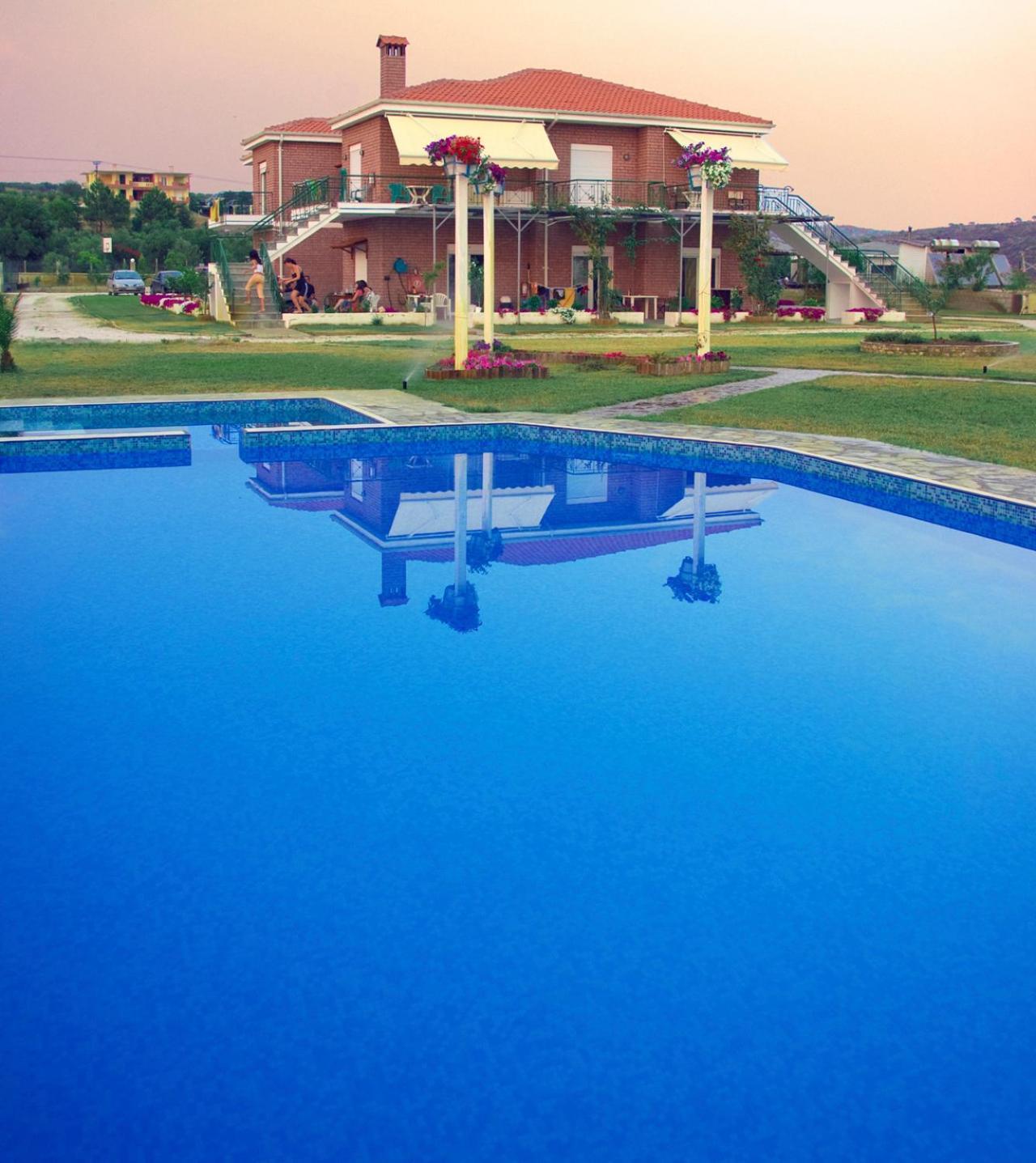 Kiki'S Place Nikiti  Zewnętrze zdjęcie